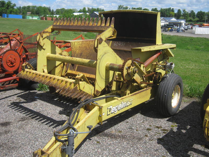 Rock Pickers and Rock Rakes  Degelman 570 Rock Picker Photo